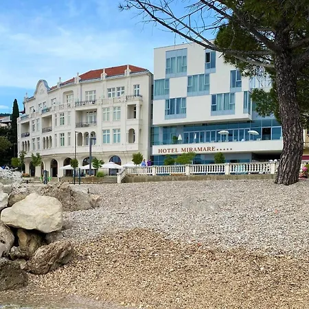 Отель Miramare