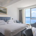 Miramare Hotel 5*