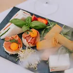 Miramare Hotel 5*
