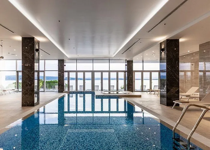 Отель Miramare 5*