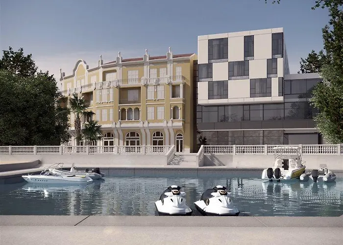 Отель Miramare 5*